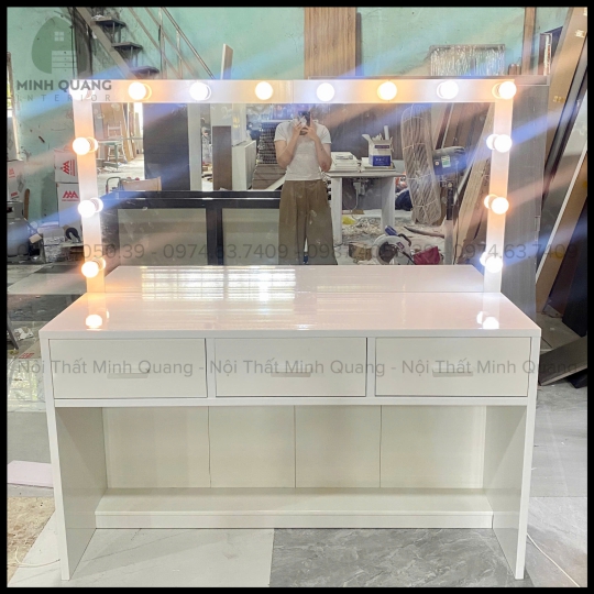 BÀN TRANG ĐIỂM – BP0047