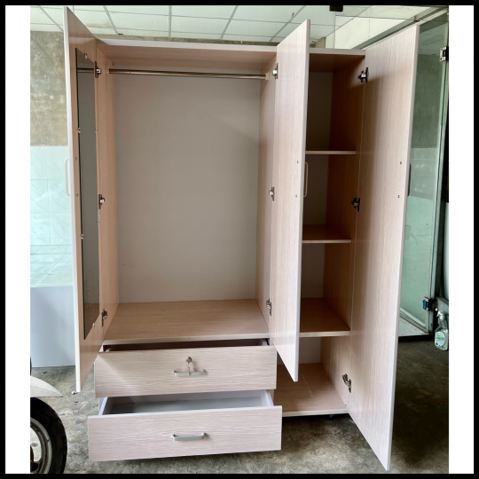 TỦ ÁO 3 CÁNH CỬA MỞ NHỰA ĐÀI LOAN QA001