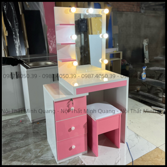 BÀN TRANG ĐIỂM – BP005