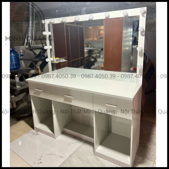 BÀN TRANG ĐIỂM – BP0035